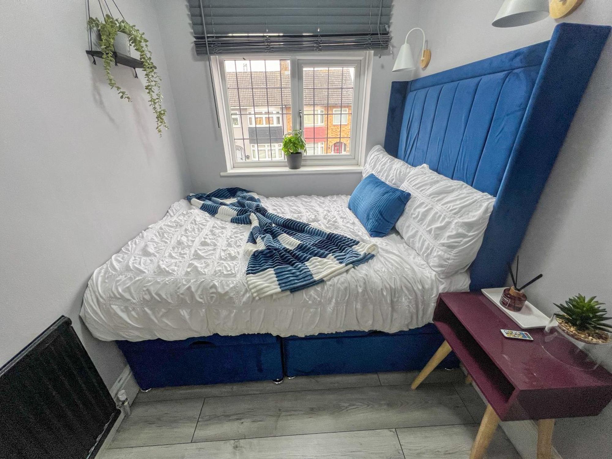 Beautiful Newly Renovated House In Rainham Essex Βίλα Εξωτερικό φωτογραφία