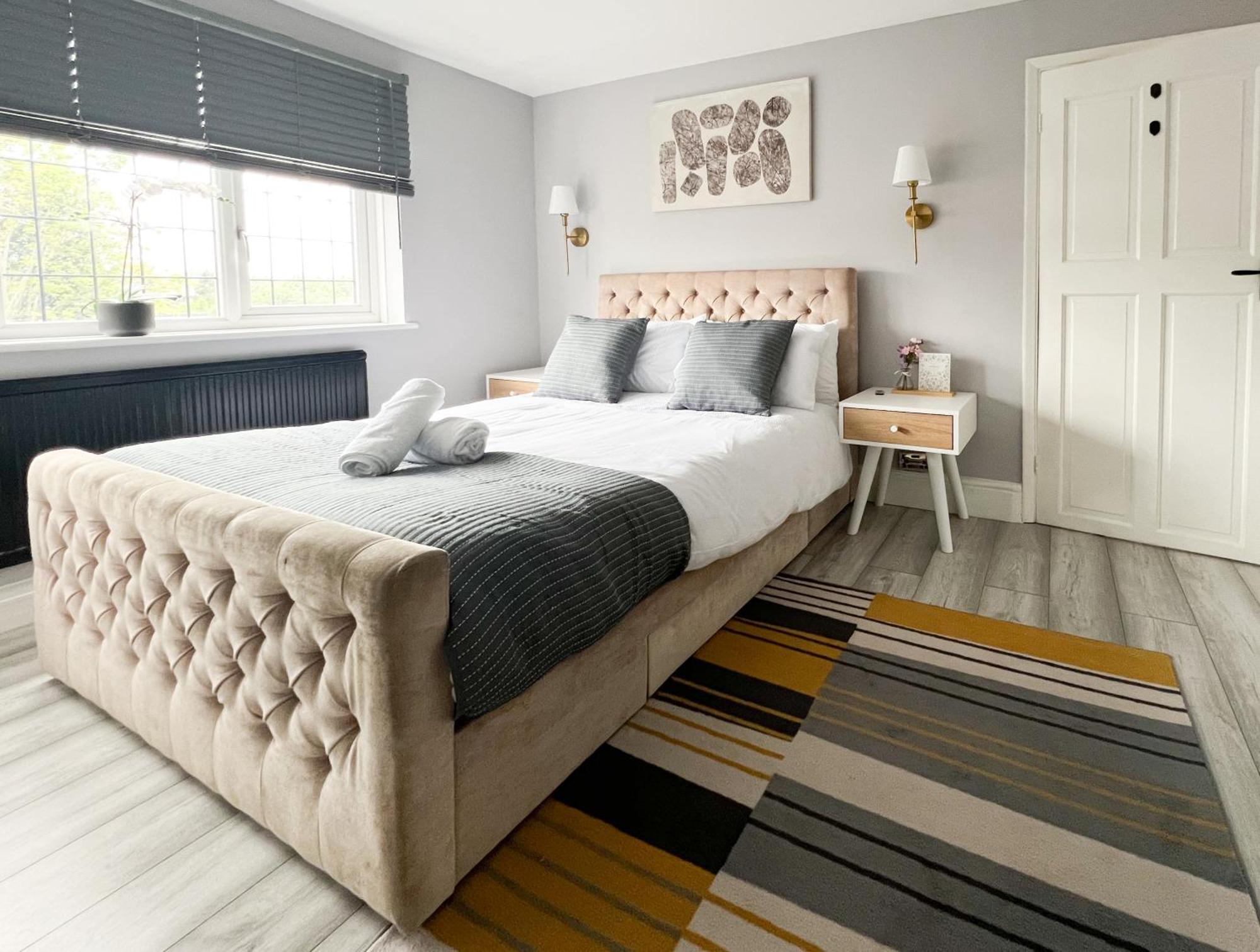 Beautiful Newly Renovated House In Rainham Essex Βίλα Εξωτερικό φωτογραφία